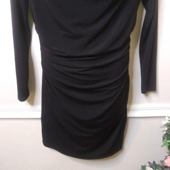 Michael Kors Sexy Rocker Chic Black Body-Con Dress With Gold Shoulder Studs - Picture 4 of 10